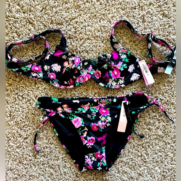 👙Victoria Secret Bikini👙 - Picture 1 of 6